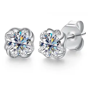 0.5 Ct Diamond Flower Stud Earrings