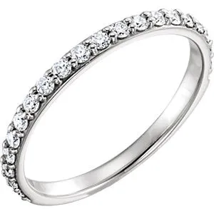 14K White 3/8 CTW Diamond Band