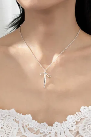 15" Bow Pendant Necklace in Silver