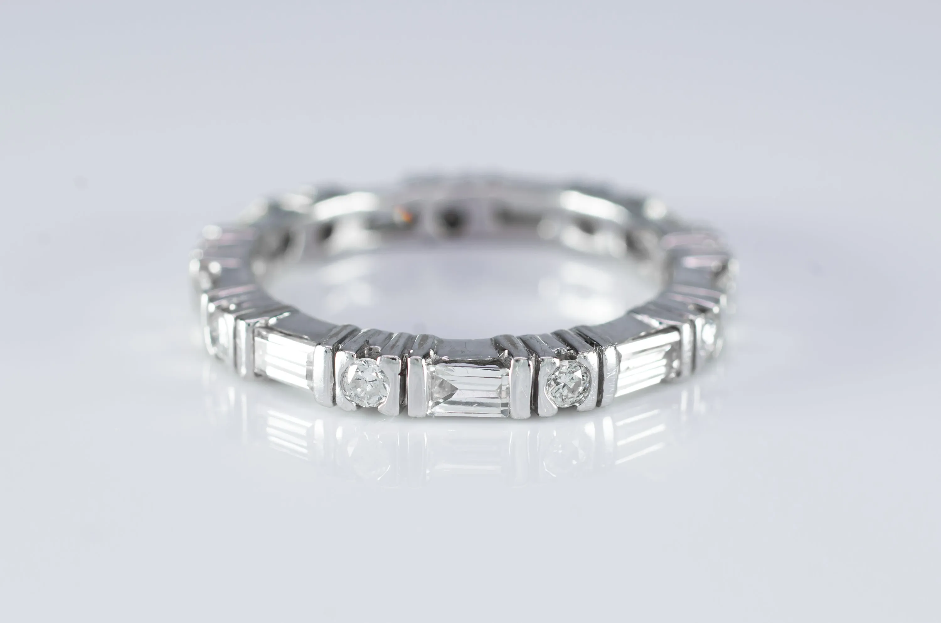 1CTW BAGUETTE AND ROUND ETERNITY BAND