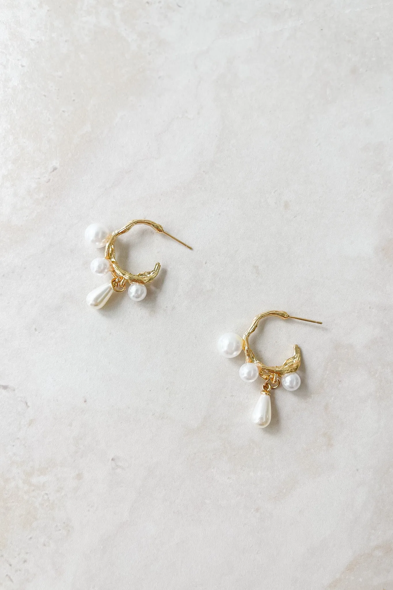 Aimi Earrings