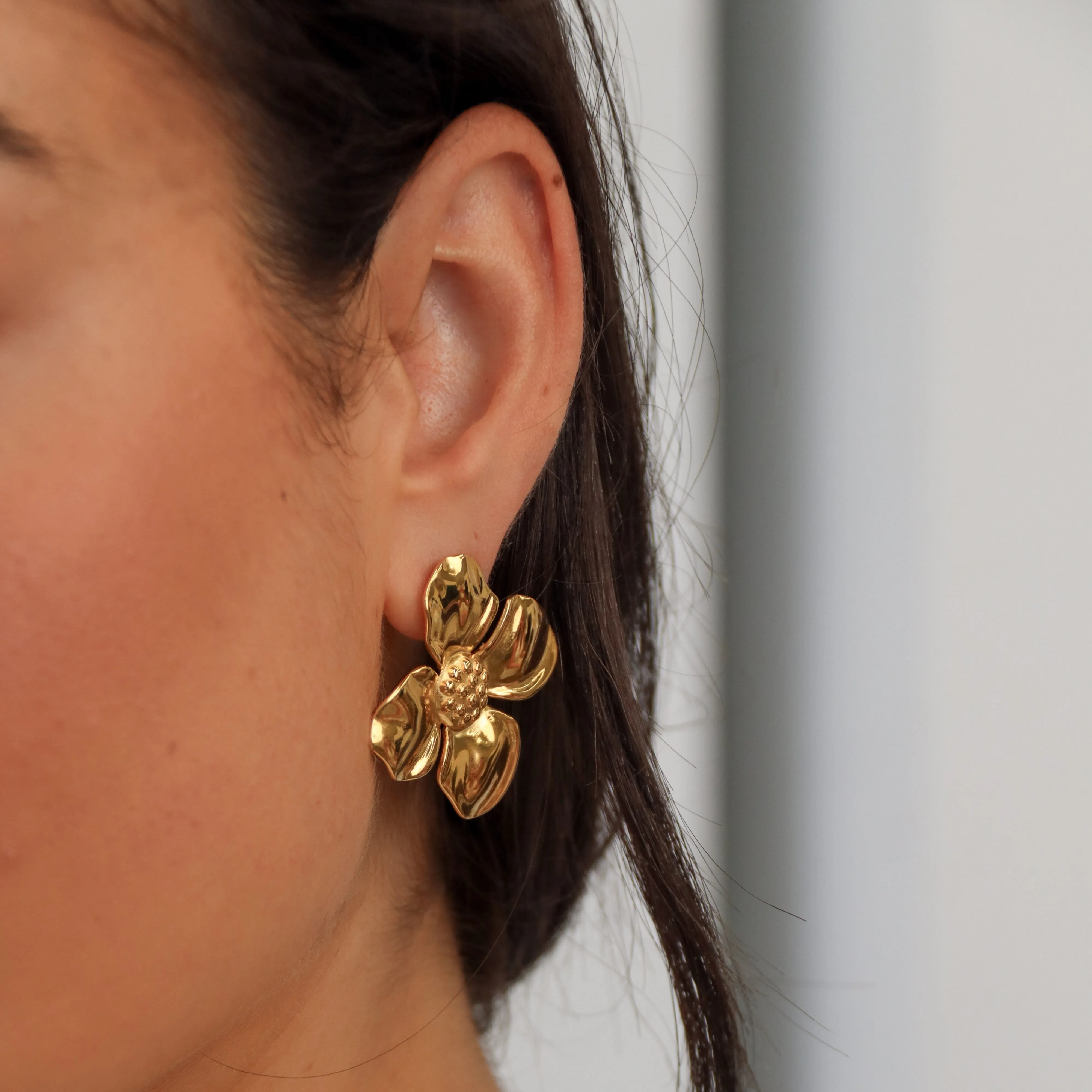 Azalea | Flower Statement Stud earring
