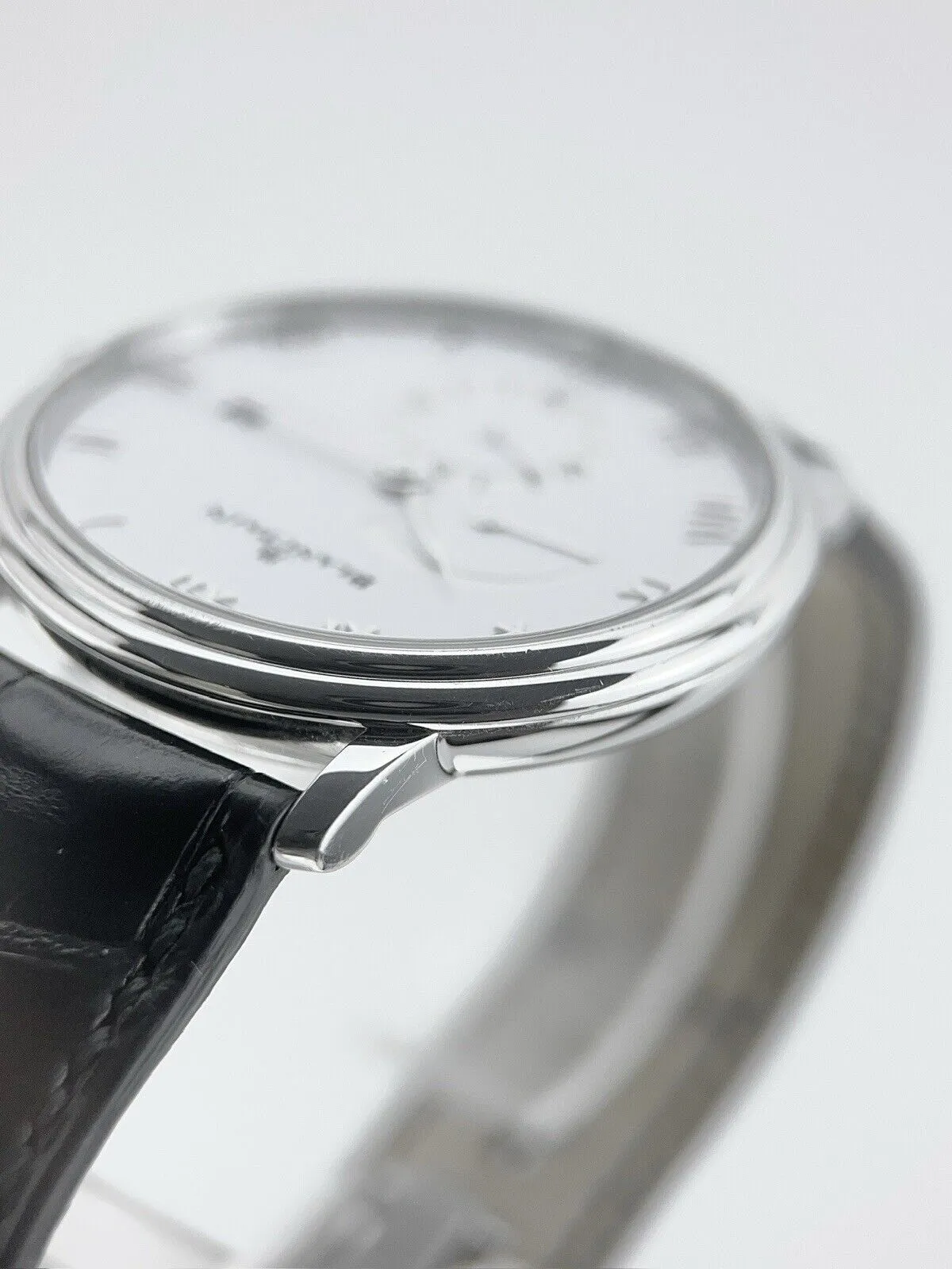 Blancpain Villeret Ultra Slim Stainless Steel White 40mm Manual Wind Men’s Watch