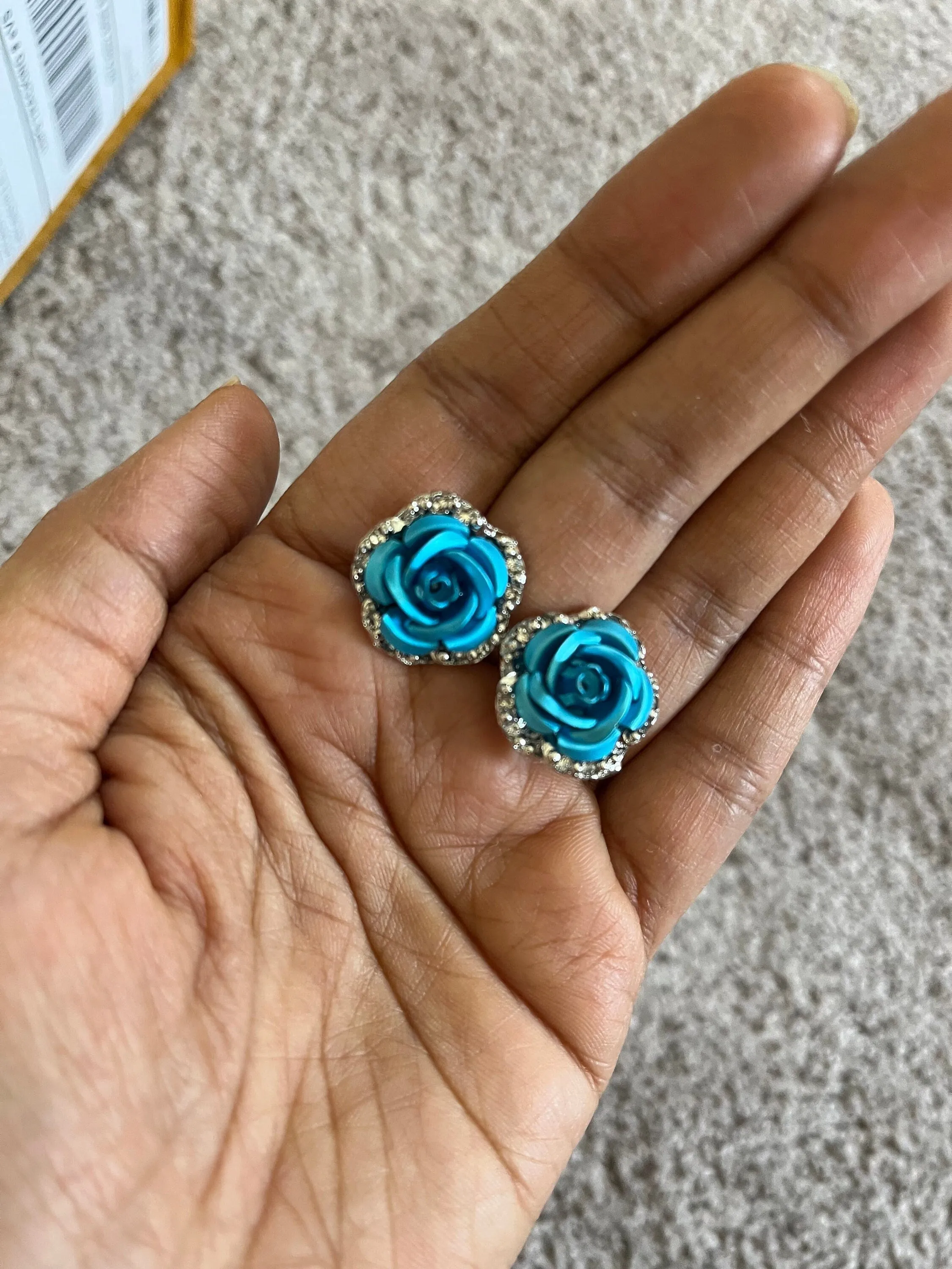 blue stud earrings , cerulean Cyan  rose earrings , blue flower earrings ,small teal aqua earrings , blue wedding earrings , blue earrings