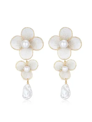 Cicada Wing Series Metallic Lace Petite Floral Stud Earrings