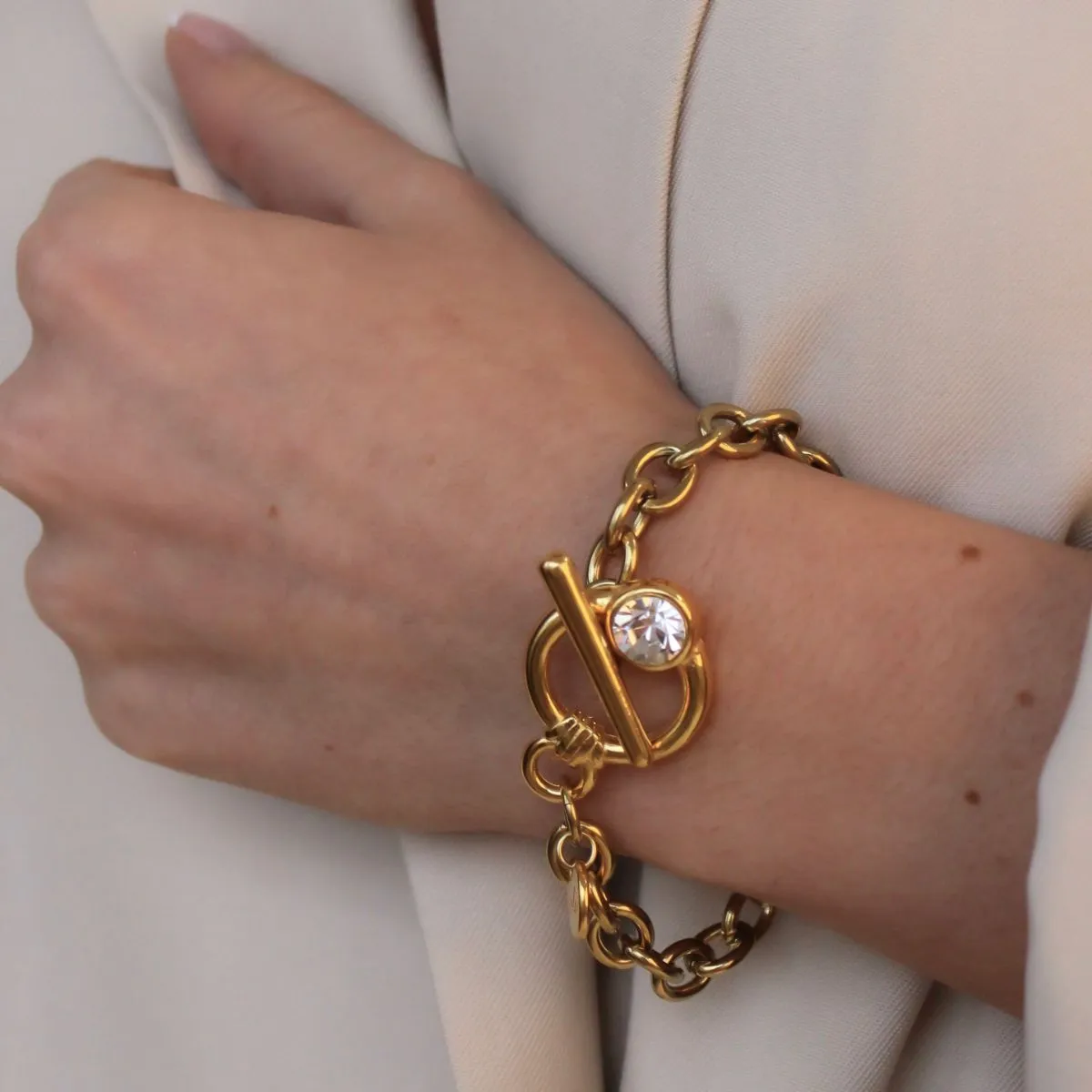 Crystal T-Bar Chunky Chain Bracelet, Gold