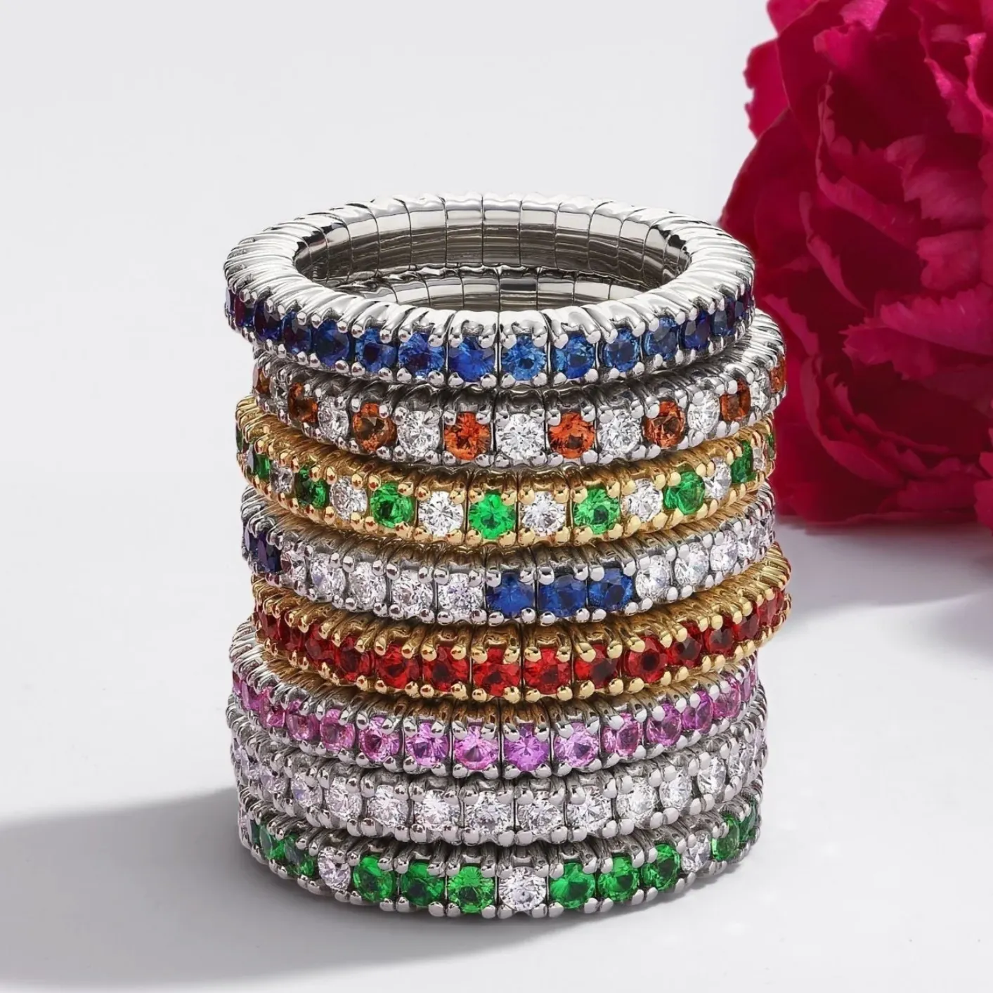 David Weisz 18k Yellow Gold Ruby Stretch Ring