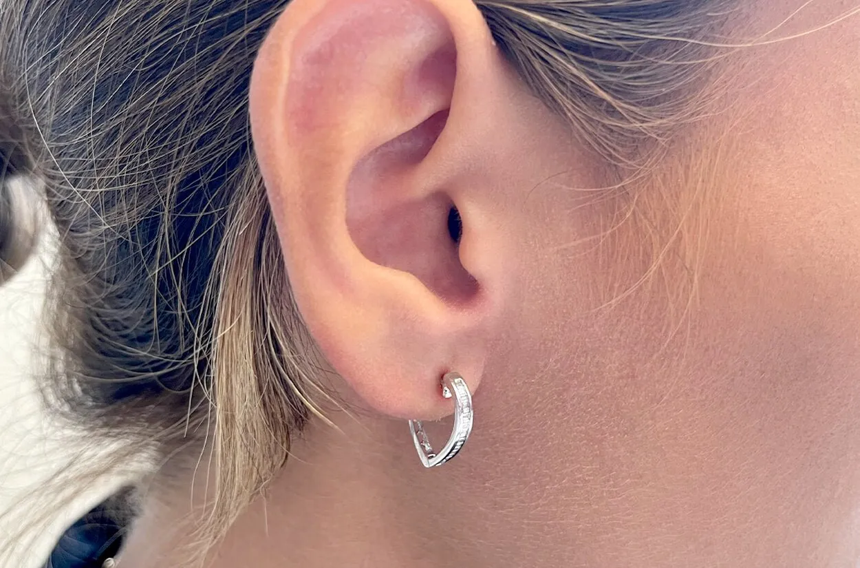 Earrings 18kt Gold V-Shape Hoops & Baguette Diamonds