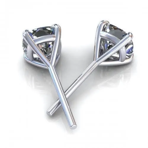 Glistening 1.50 CT Cushion Cut Diamond Stud Earrings in 18 KT White Gold