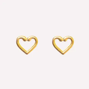 HEART STUD EARRINGS IN GOLD