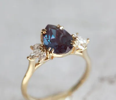 Martha Alexandrite Ring