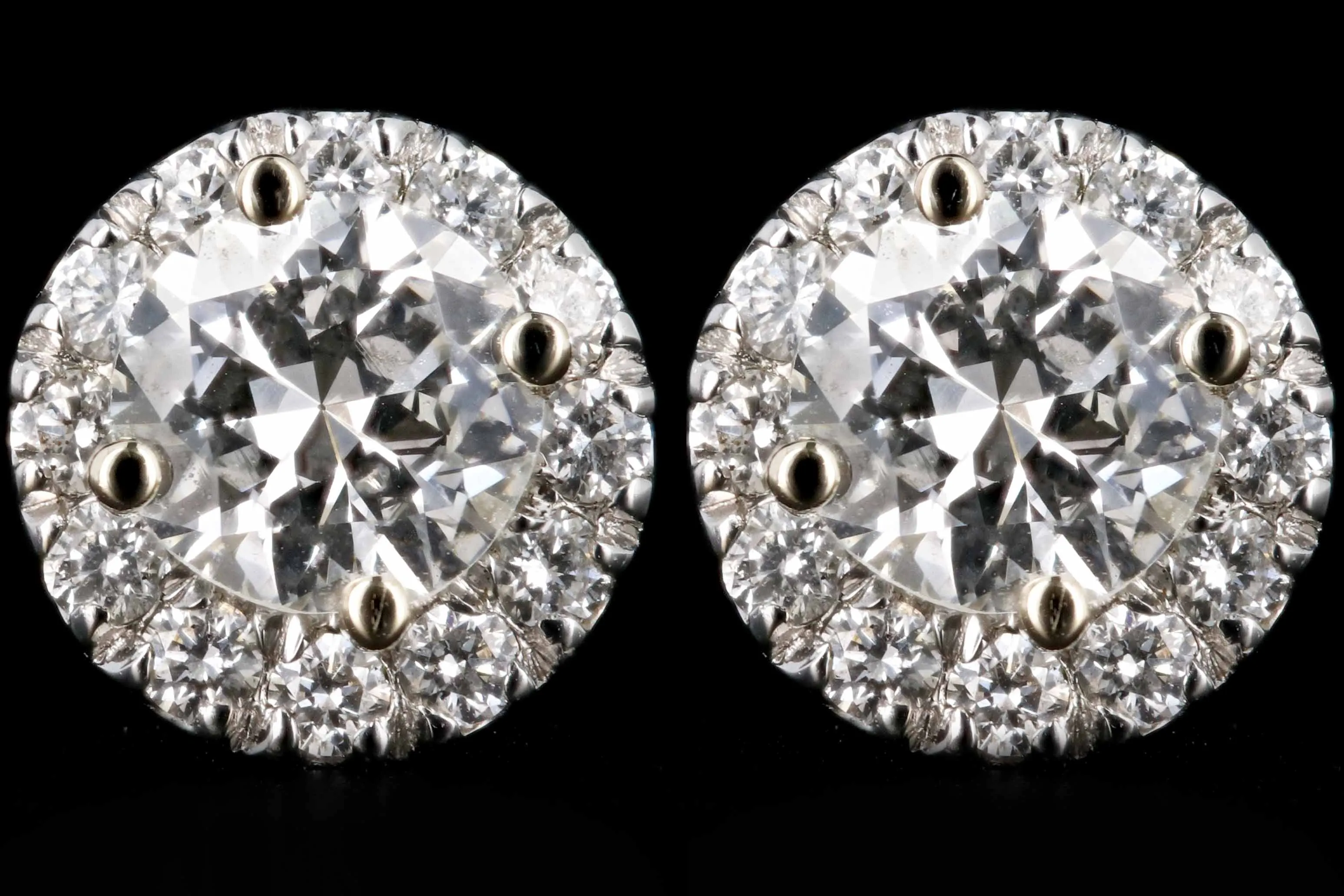 Modern 18K White Gold 1CTW Diamond Earrings
