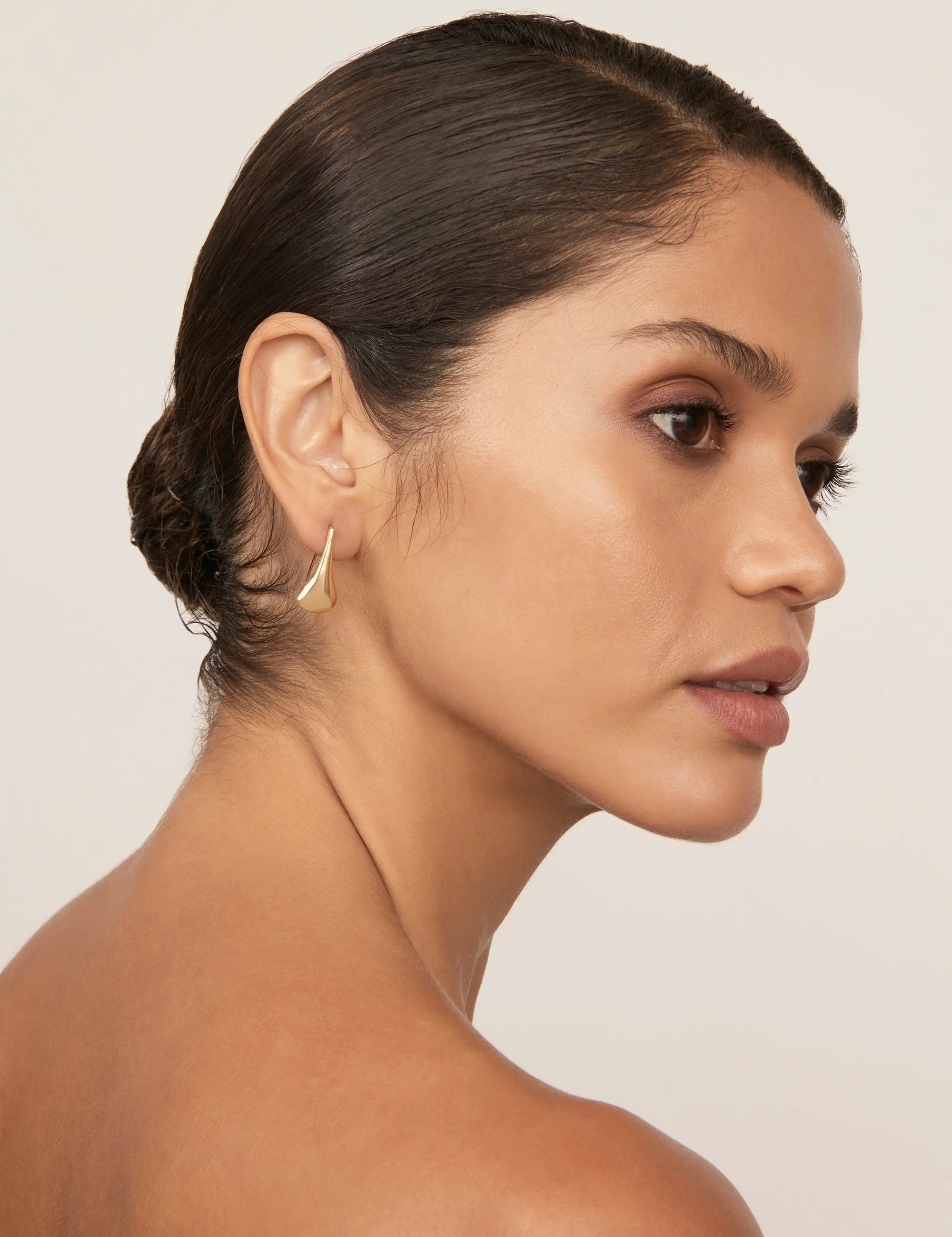 MODERN LONG DROP EARRING