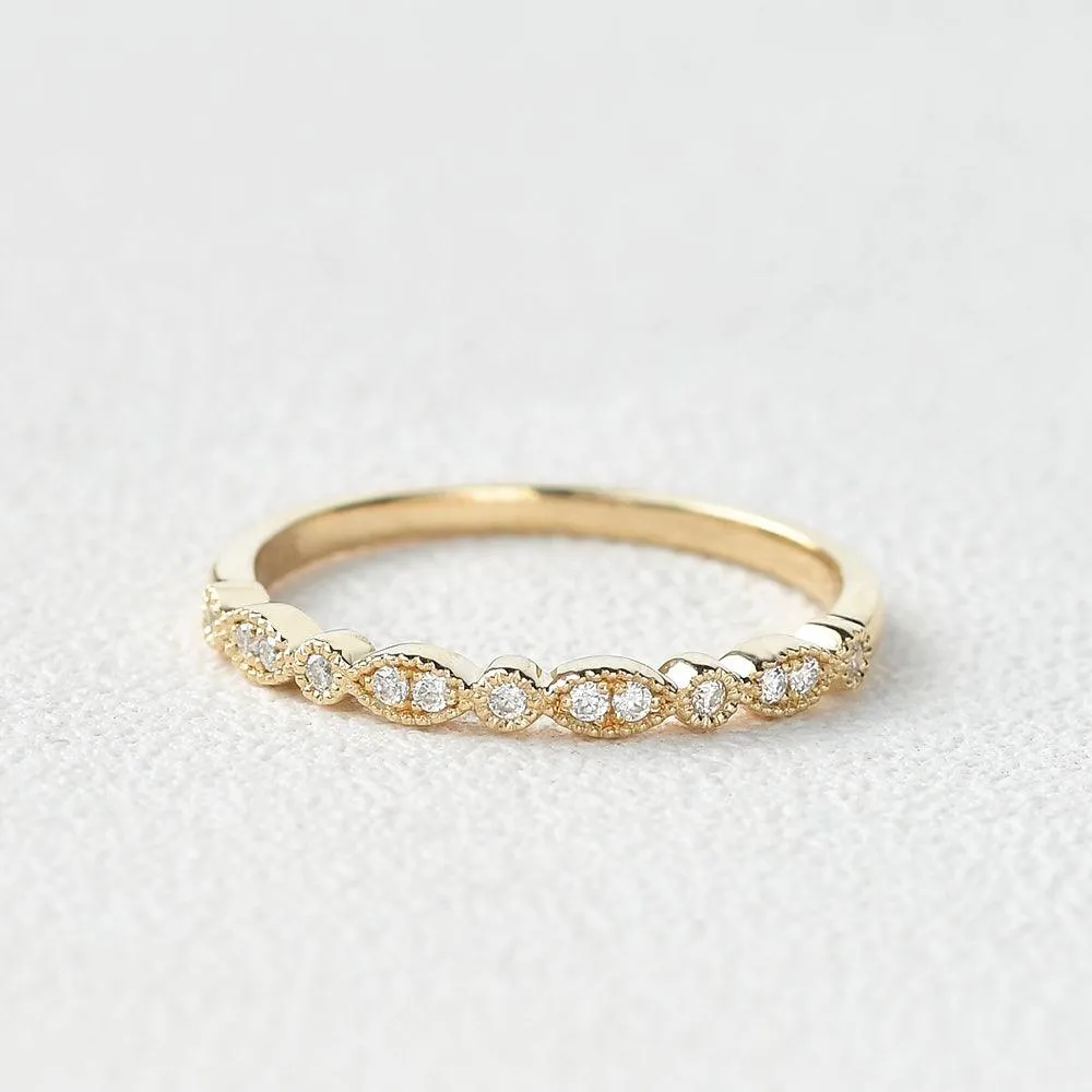 Moissanite Milgrain Dainty White/Rose Gold Ring