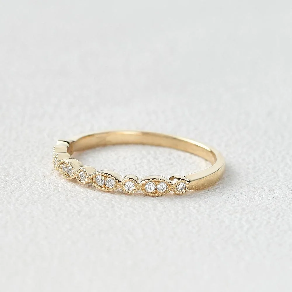 Moissanite Milgrain Dainty White/Rose Gold Ring