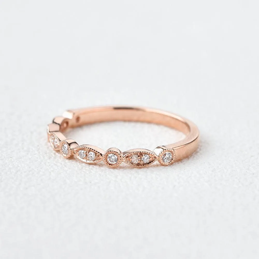 Moissanite Milgrain Dainty White/Rose Gold Ring