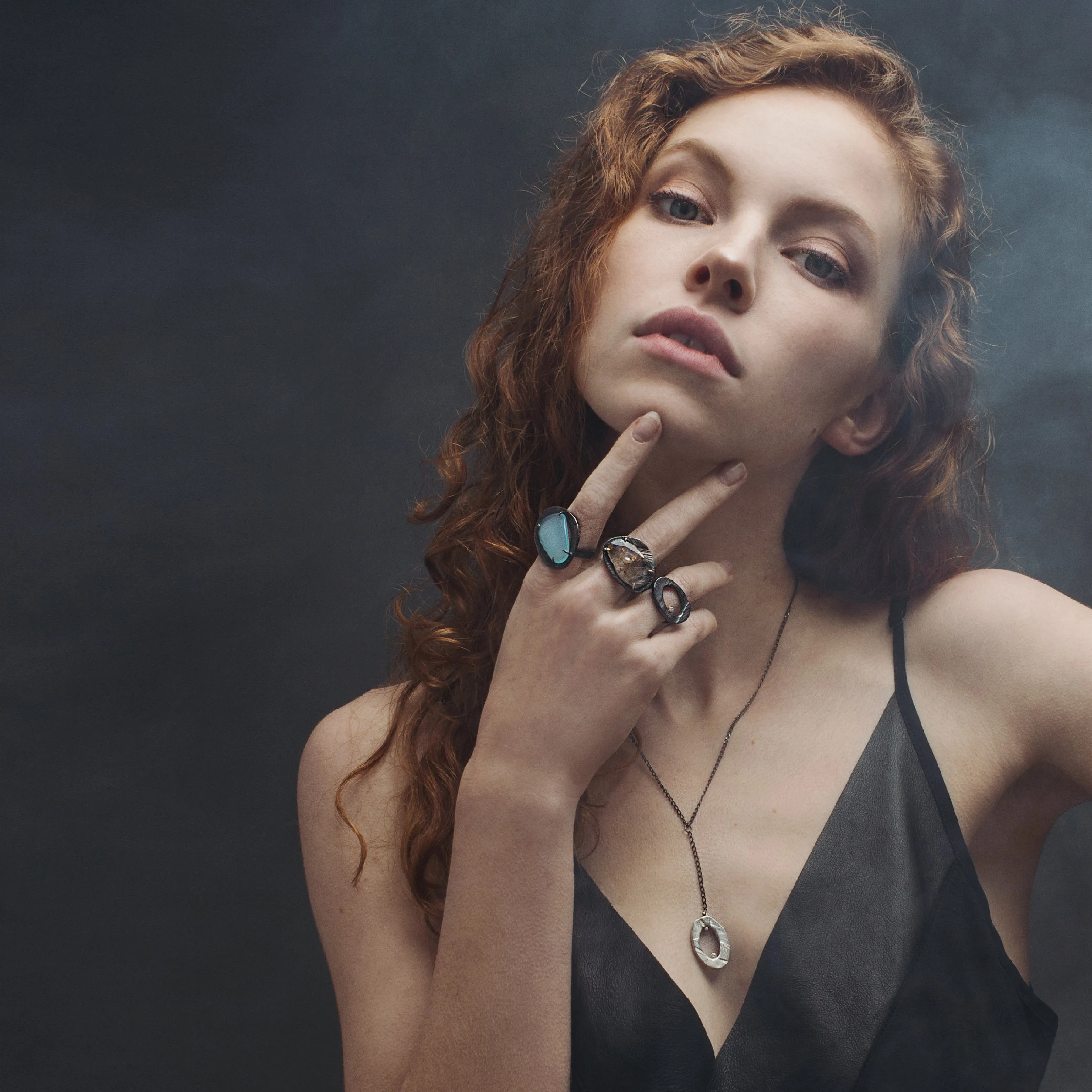 Mystic Oval Y Necklace with Diamond in Oxidized Silver