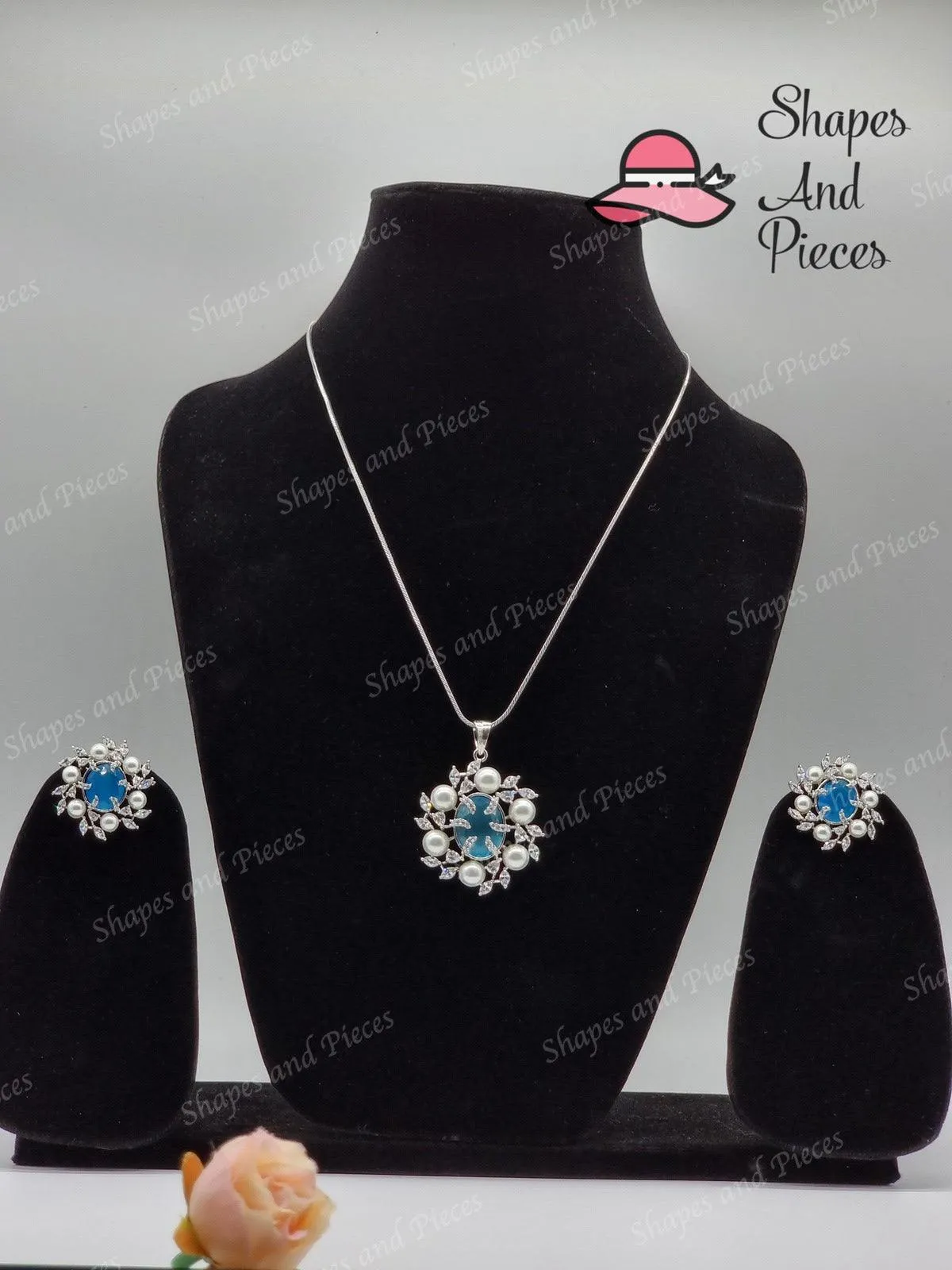 Navi Necklace Set