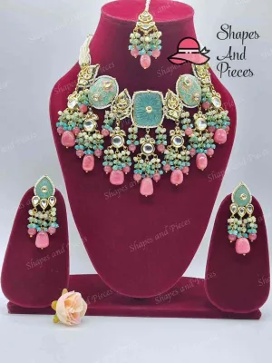 Nidi Necklace Set