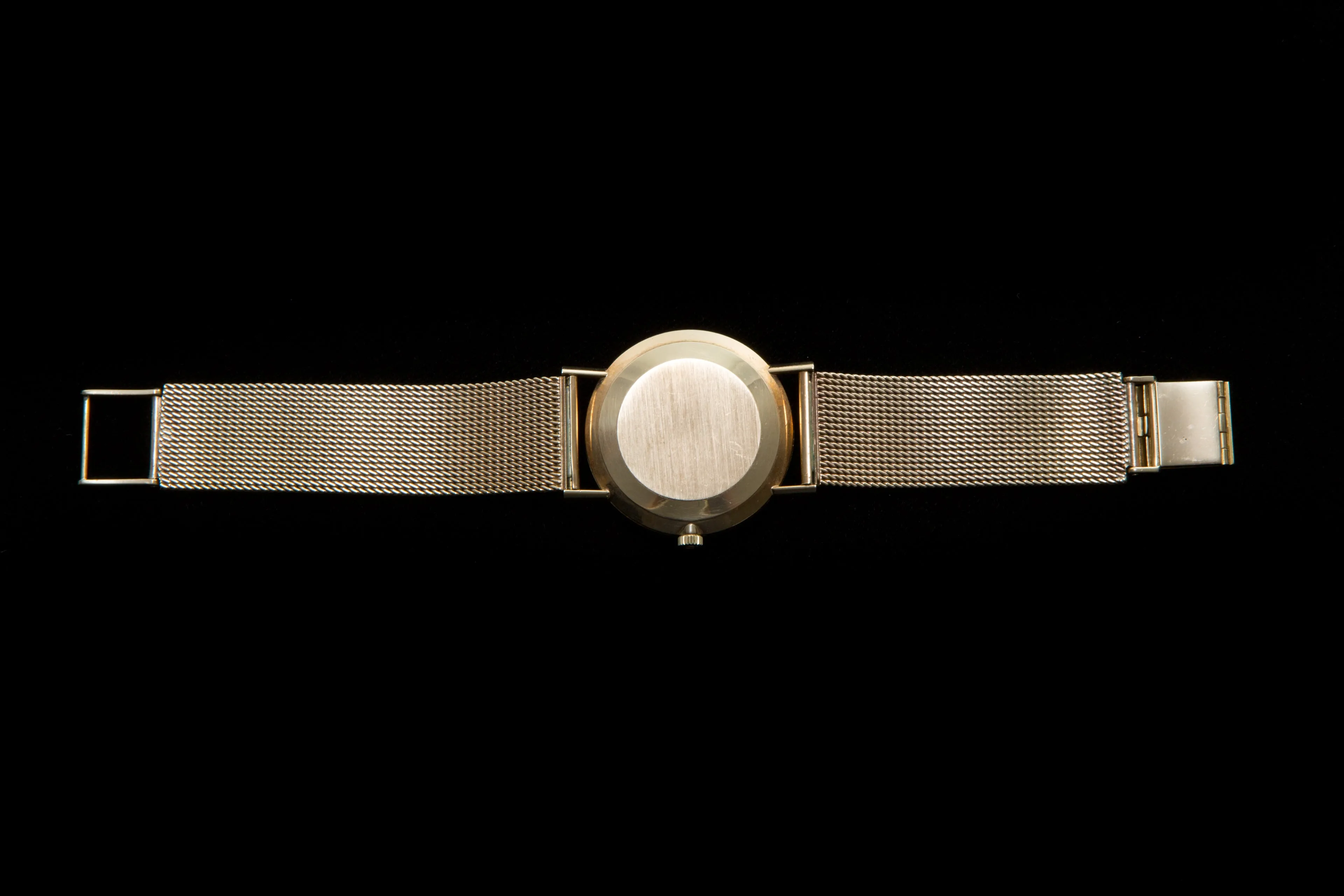 Omega 9 ct gold gents dress watch.