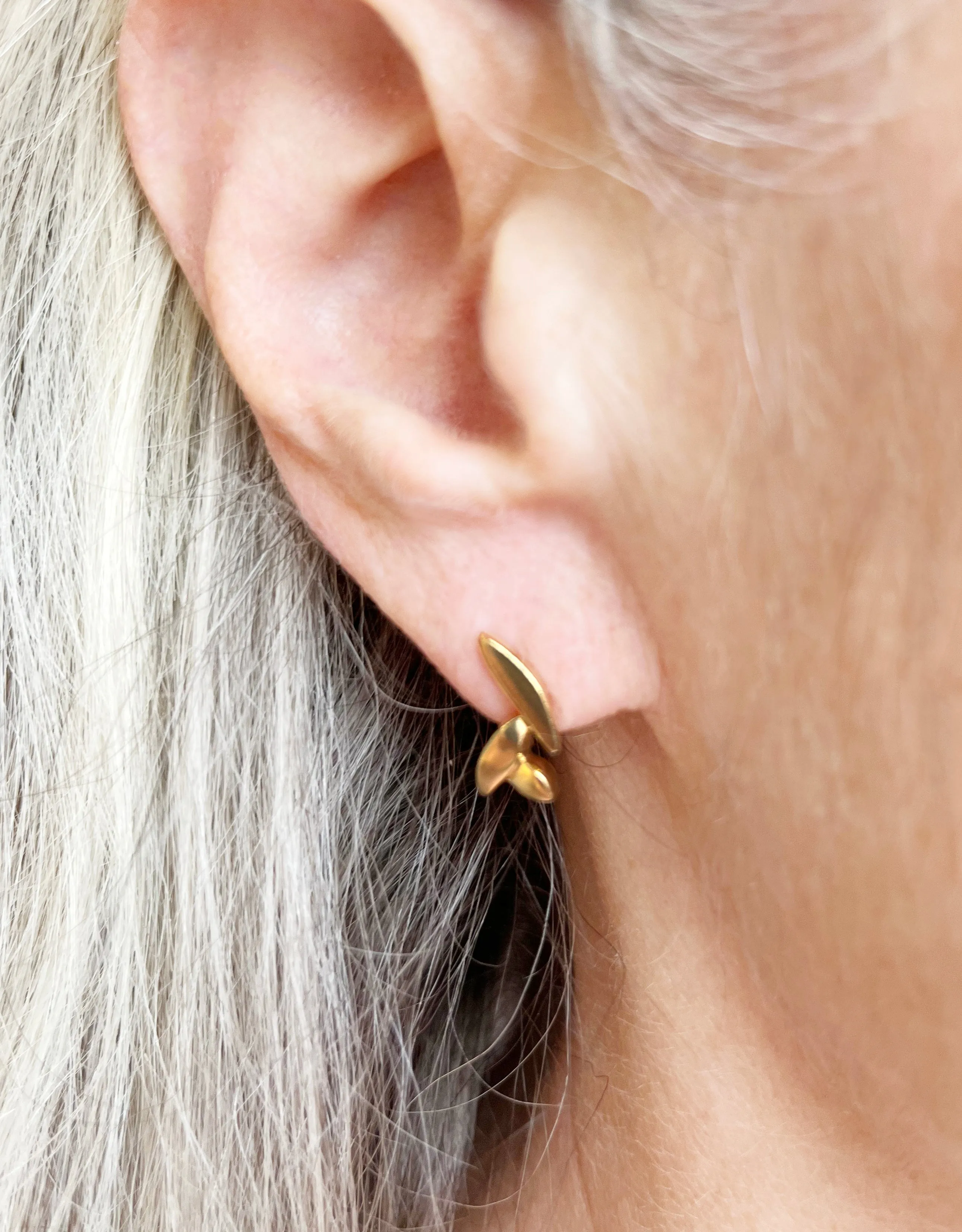 Petal 18kt Fairmined Gold Post Earrings