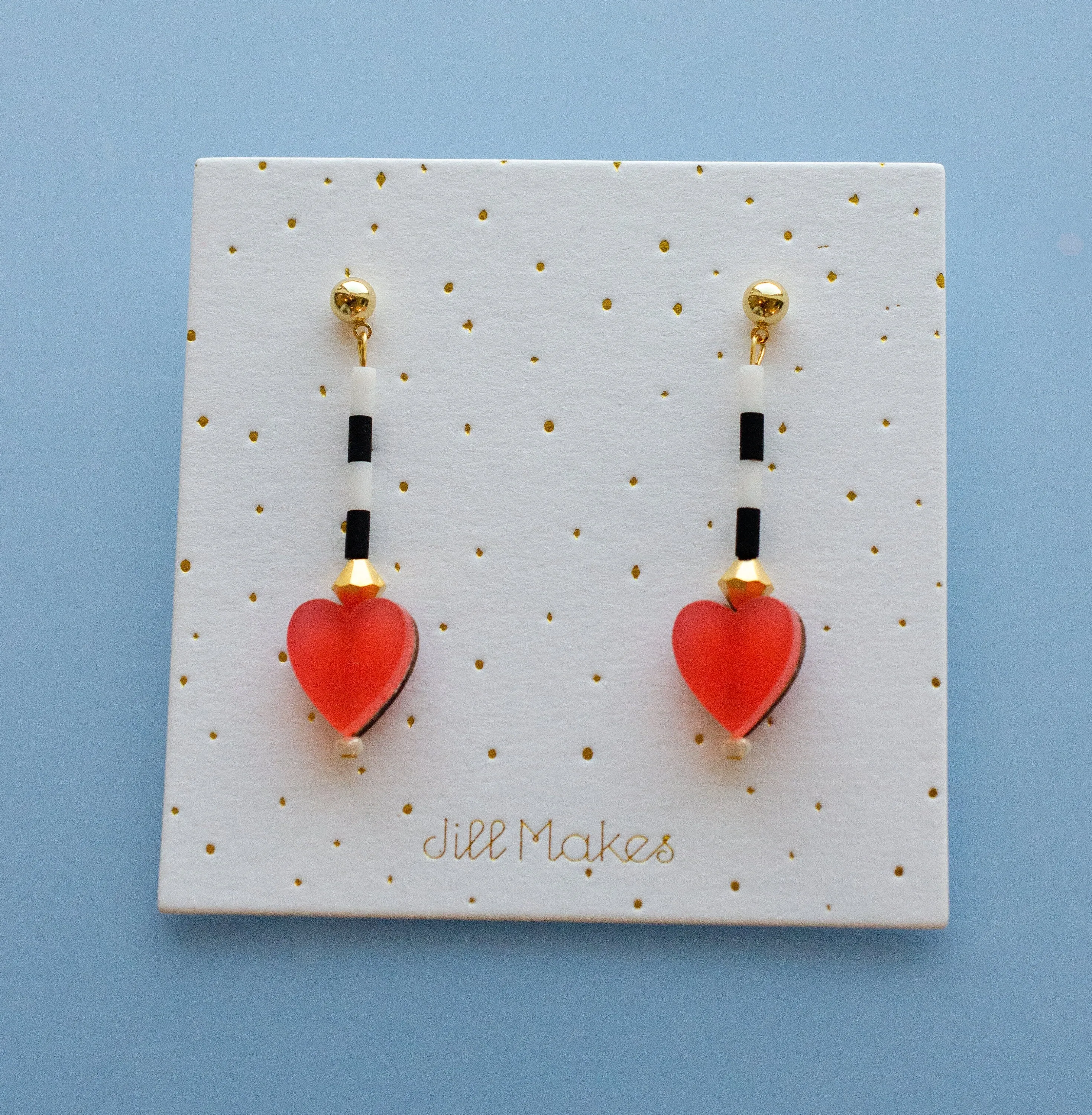 Red heart earrings, beaded heart earrings, Valentines day earrings, red heart earrings, dangle earrings, galentines day gift, heart dangle