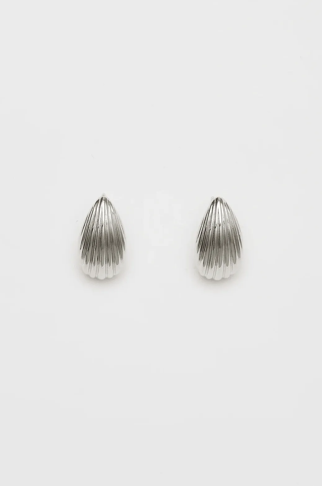 REMAIN Ocean's Edge Earrings - Silver