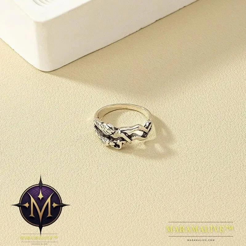 Retro Distressed Ring Simple
