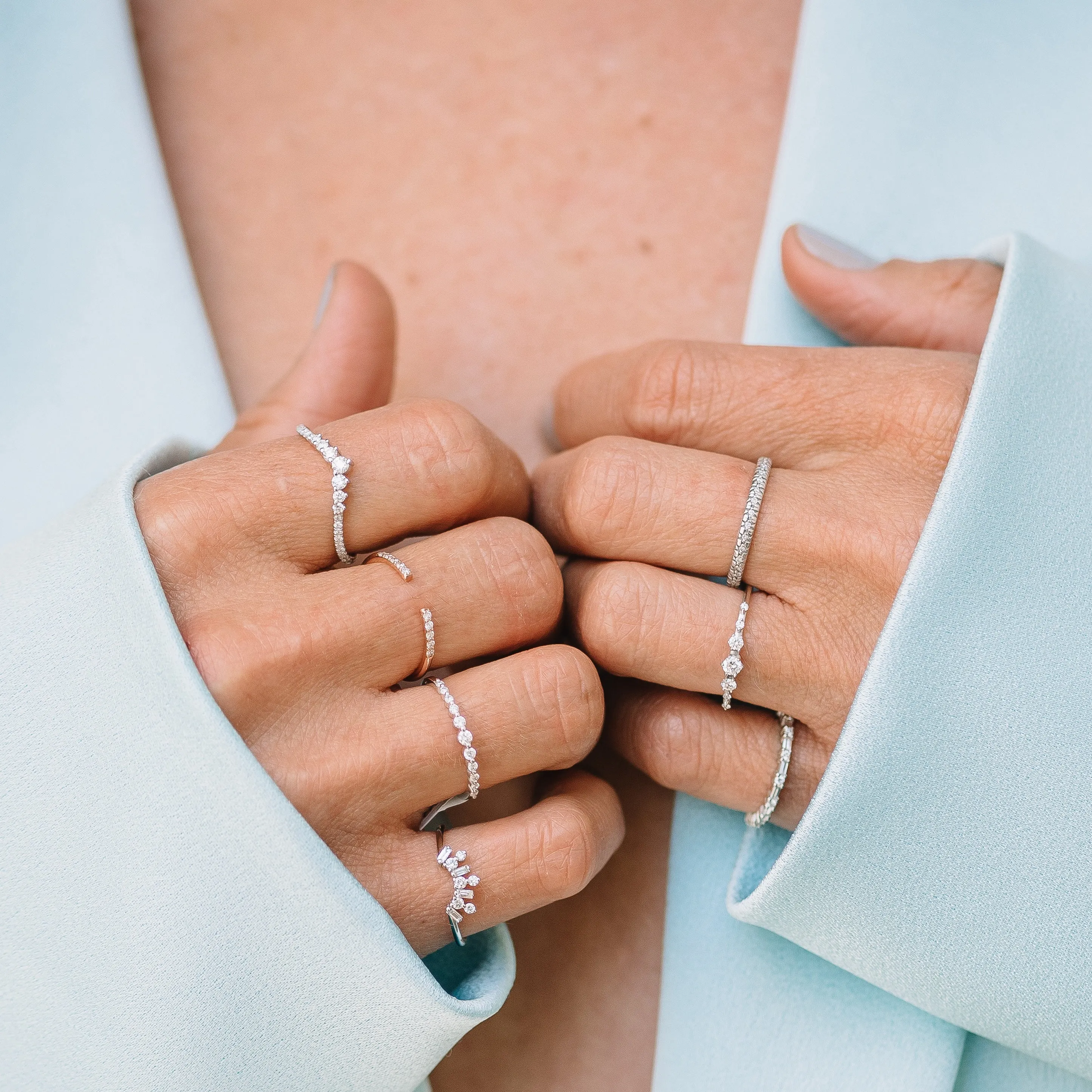 Round and Baguette Diamond Tracer Wedding Band