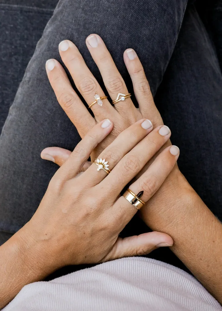 Simple Stud Ring