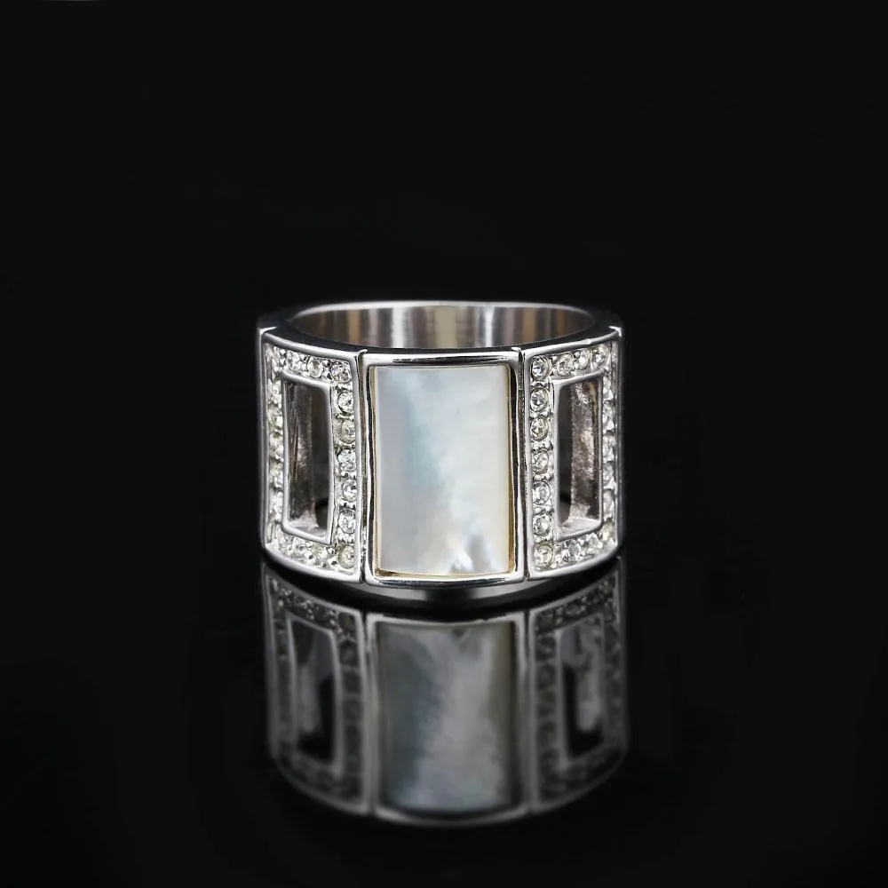 Simple Style Zinc Alloy Rhodium Plated Hollow Party Rings with Square Shell Stone – Trendy Jewelry for Women