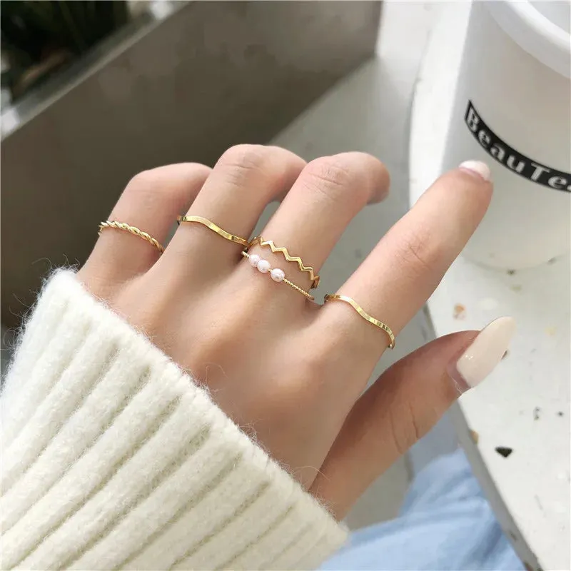 Simple Wave Pattern Ring Set for Women