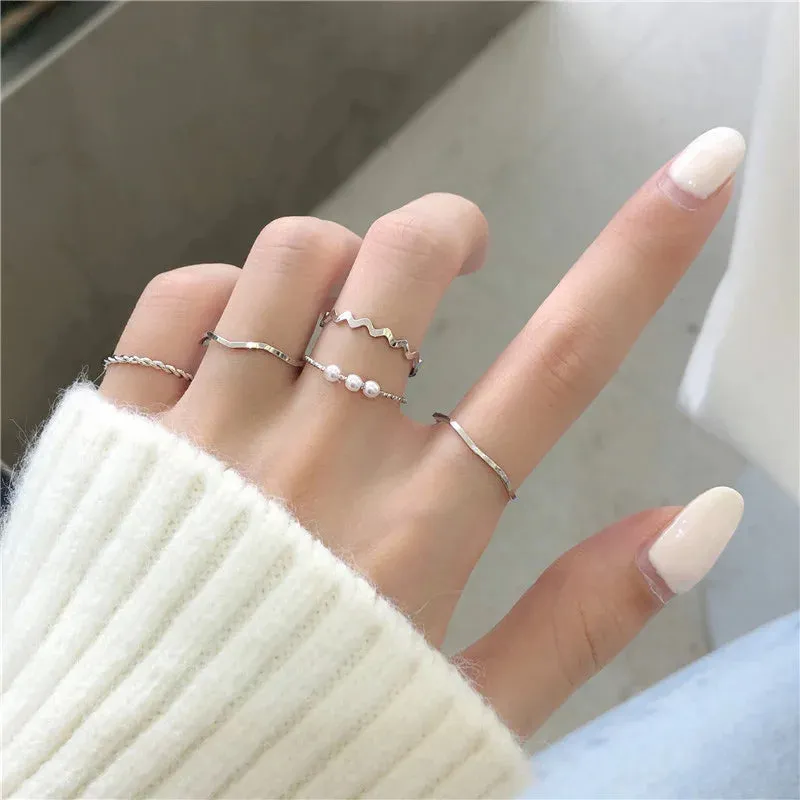 Simple Wave Pattern Ring Set for Women