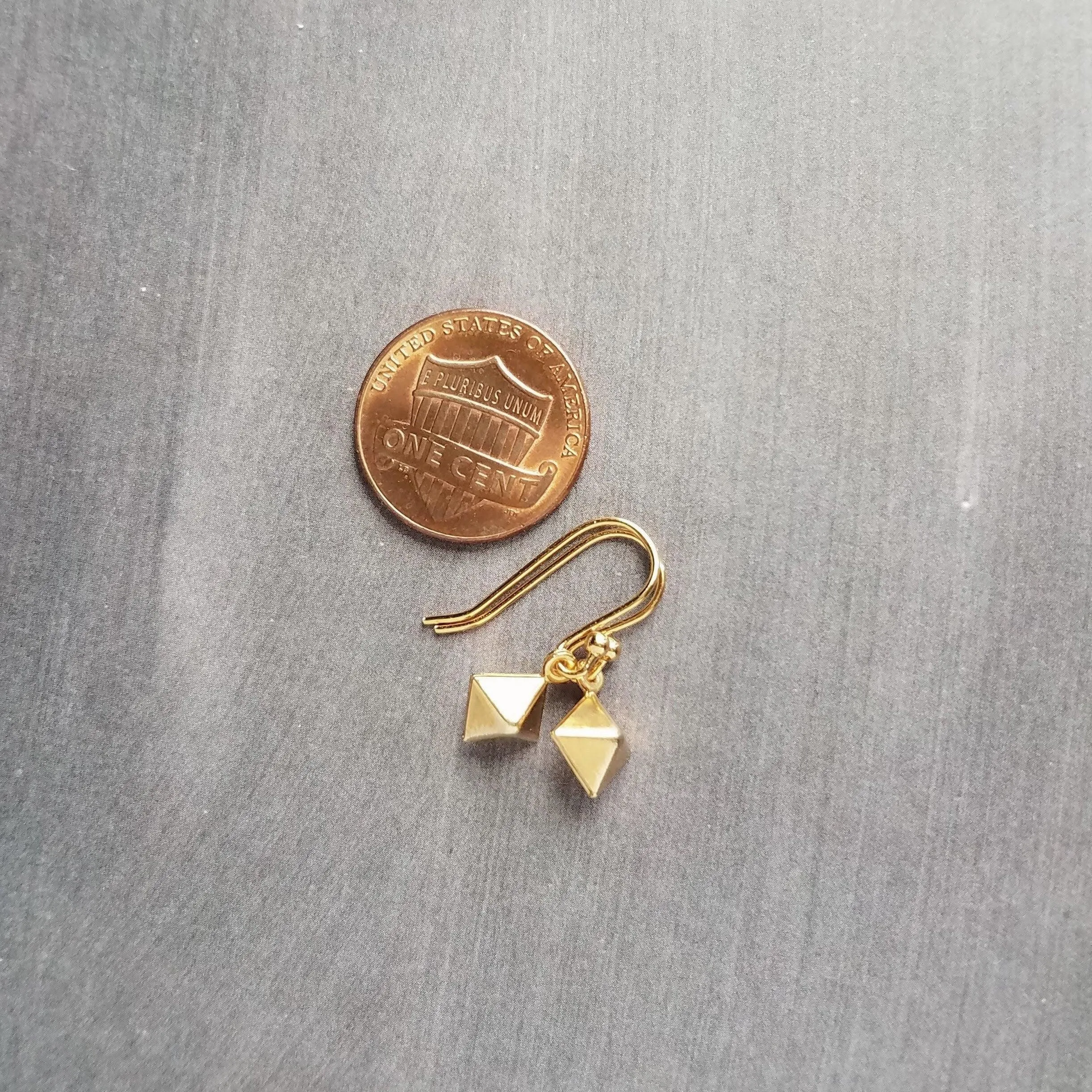 Small Gold Diamond Earrings, double pyramid earring, octahedron earring, diamond shape earring, spear earring, triangular, modern earring