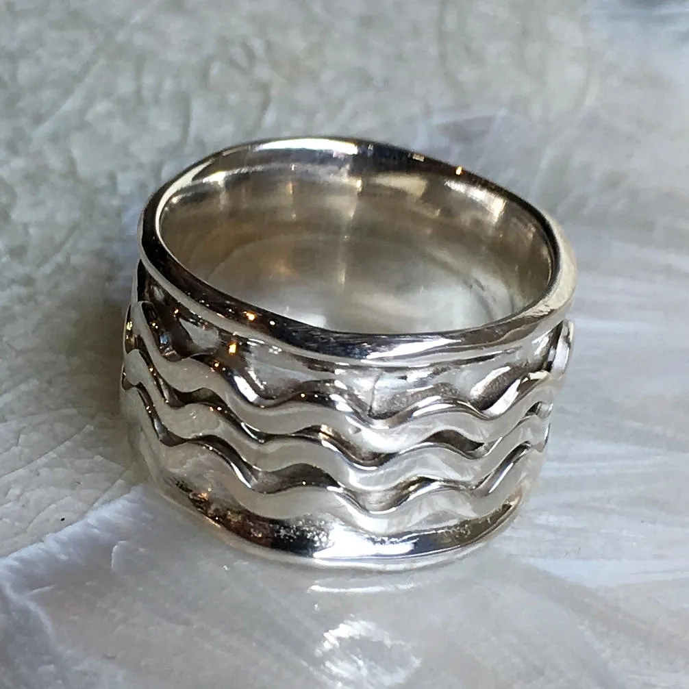 Stacking Waves Meditation Ring - Coming Home.