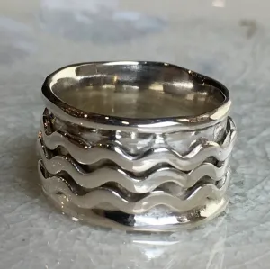Stacking Waves Meditation Ring - Coming Home.