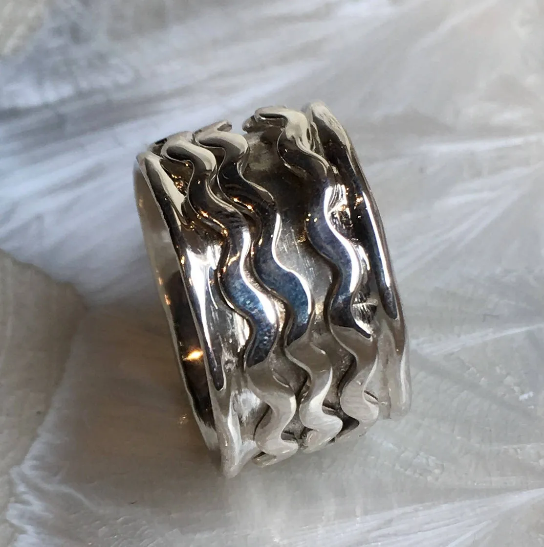 Stacking Waves Meditation Ring - Coming Home.