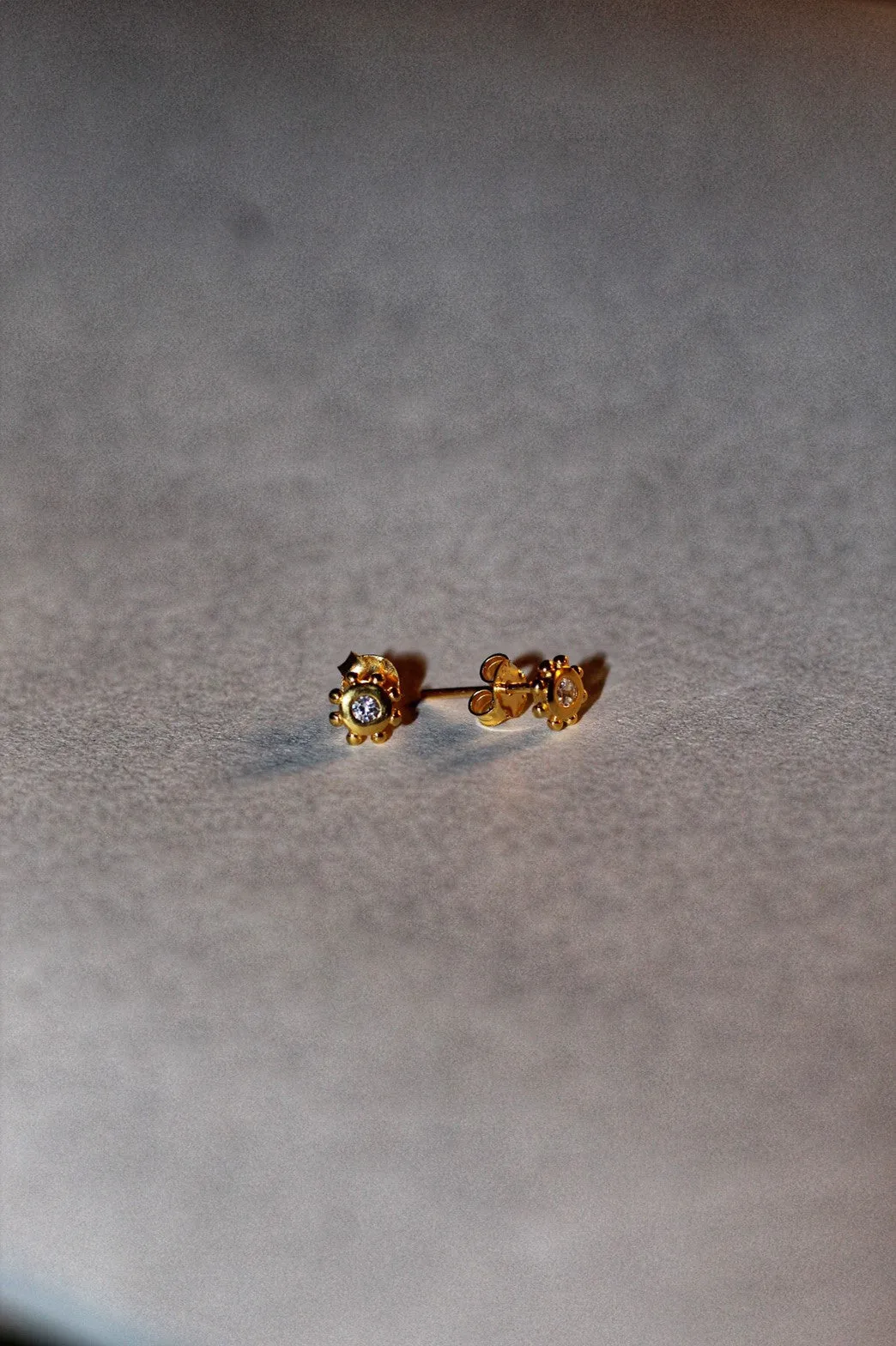 Sun Stud Earrings - Gold