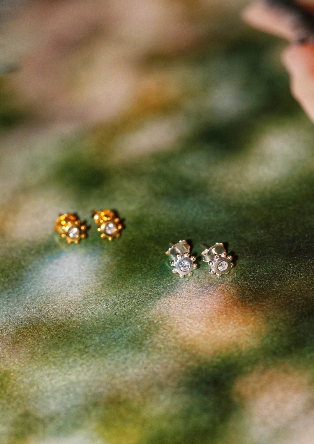 Sun Stud Earrings - Gold