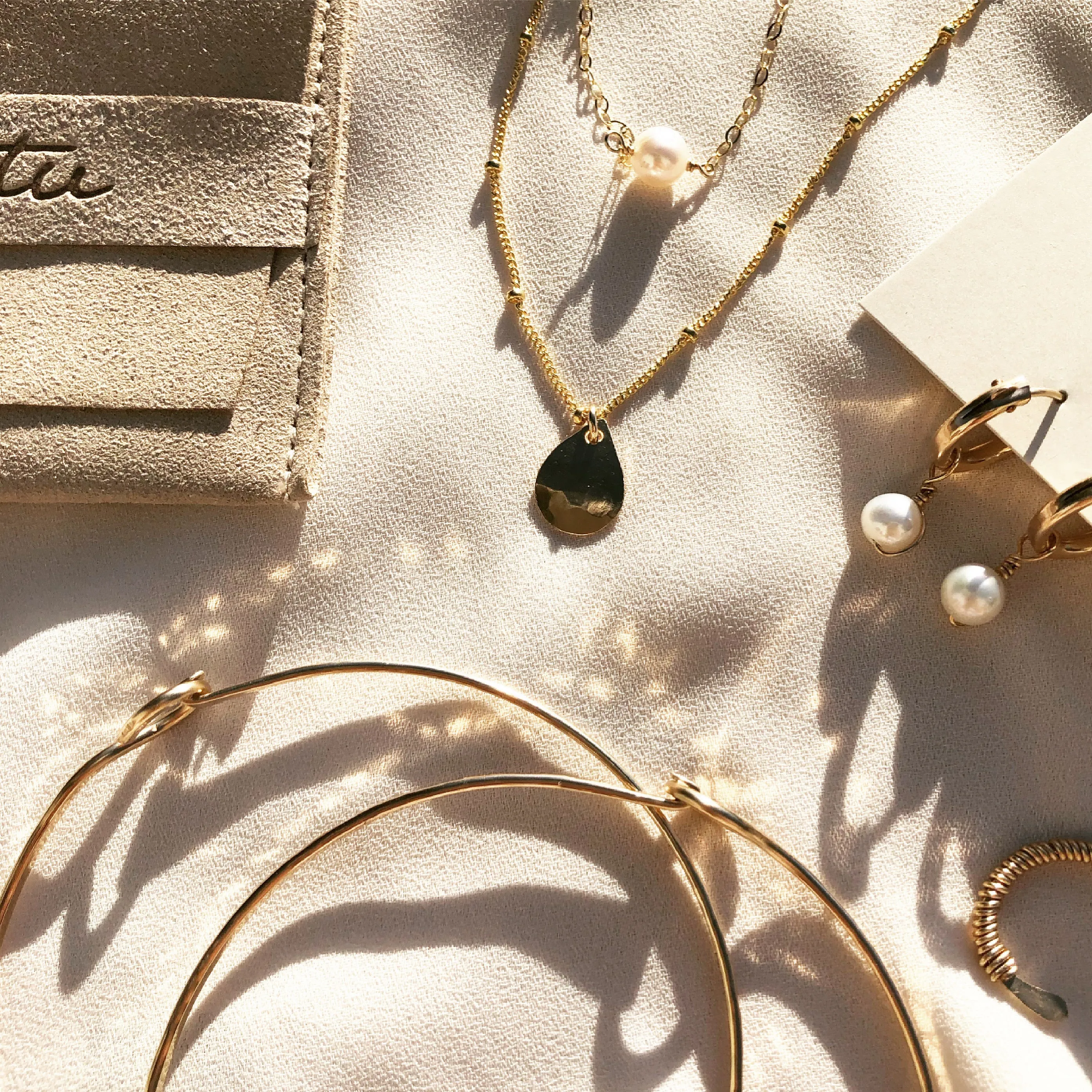 SYRENI NECKLACE