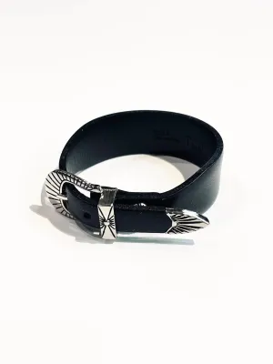 TOGA TOO Metal Bangle 1