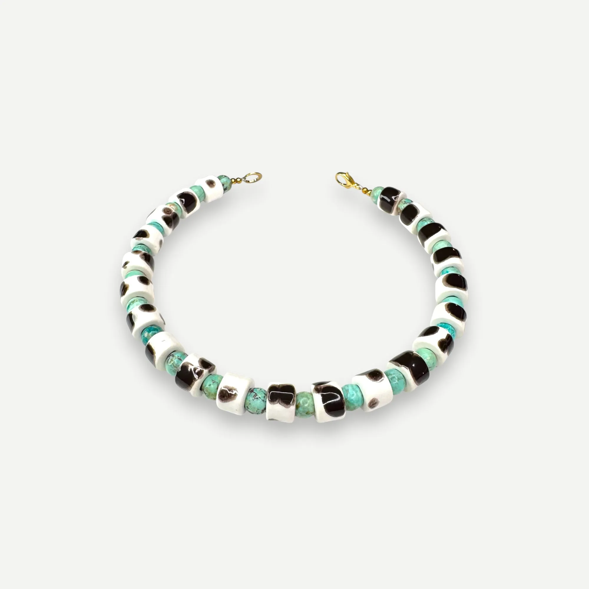 TORT & TURQ SUNDRY.  BEAD TWO.