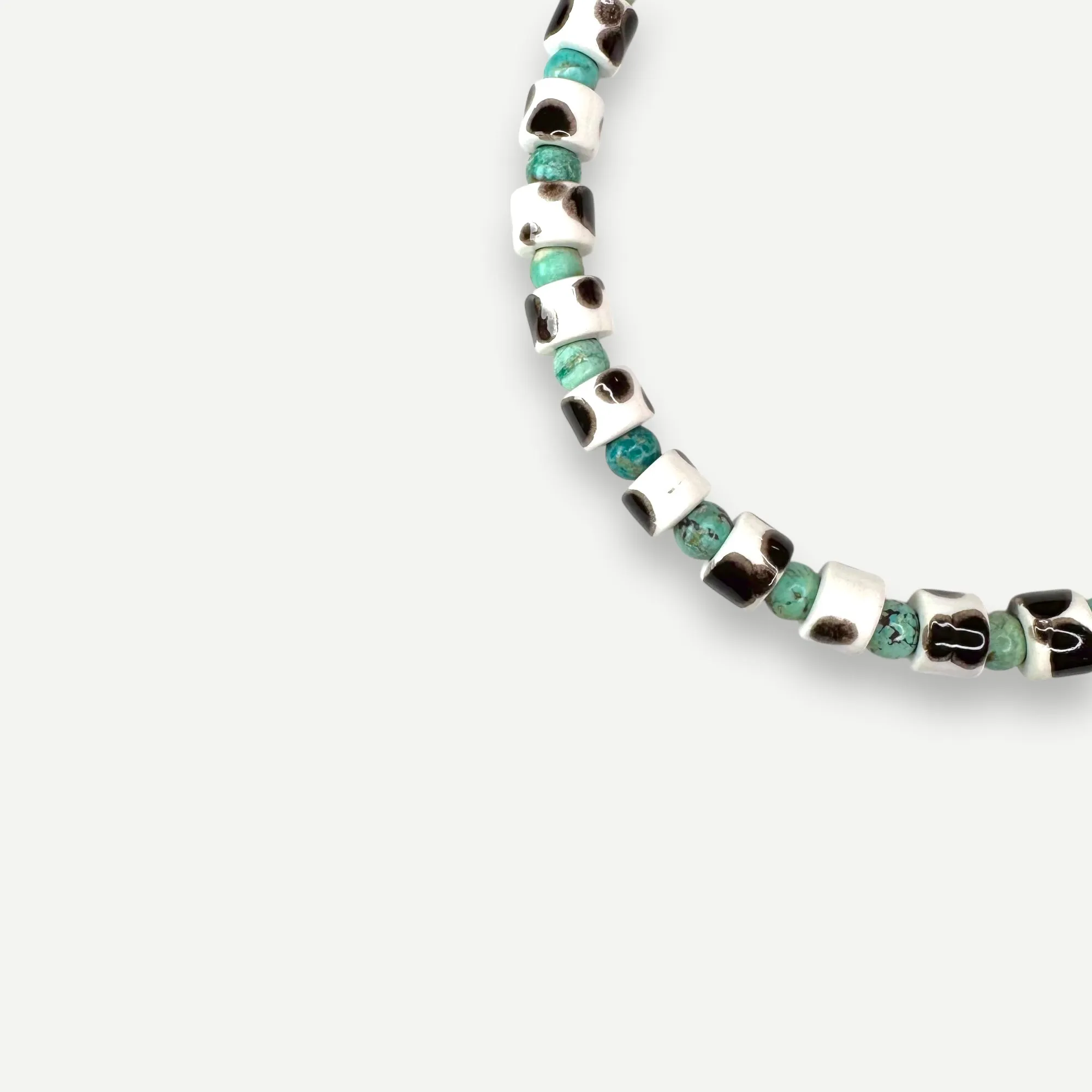 TORT & TURQ SUNDRY.  BEAD TWO.