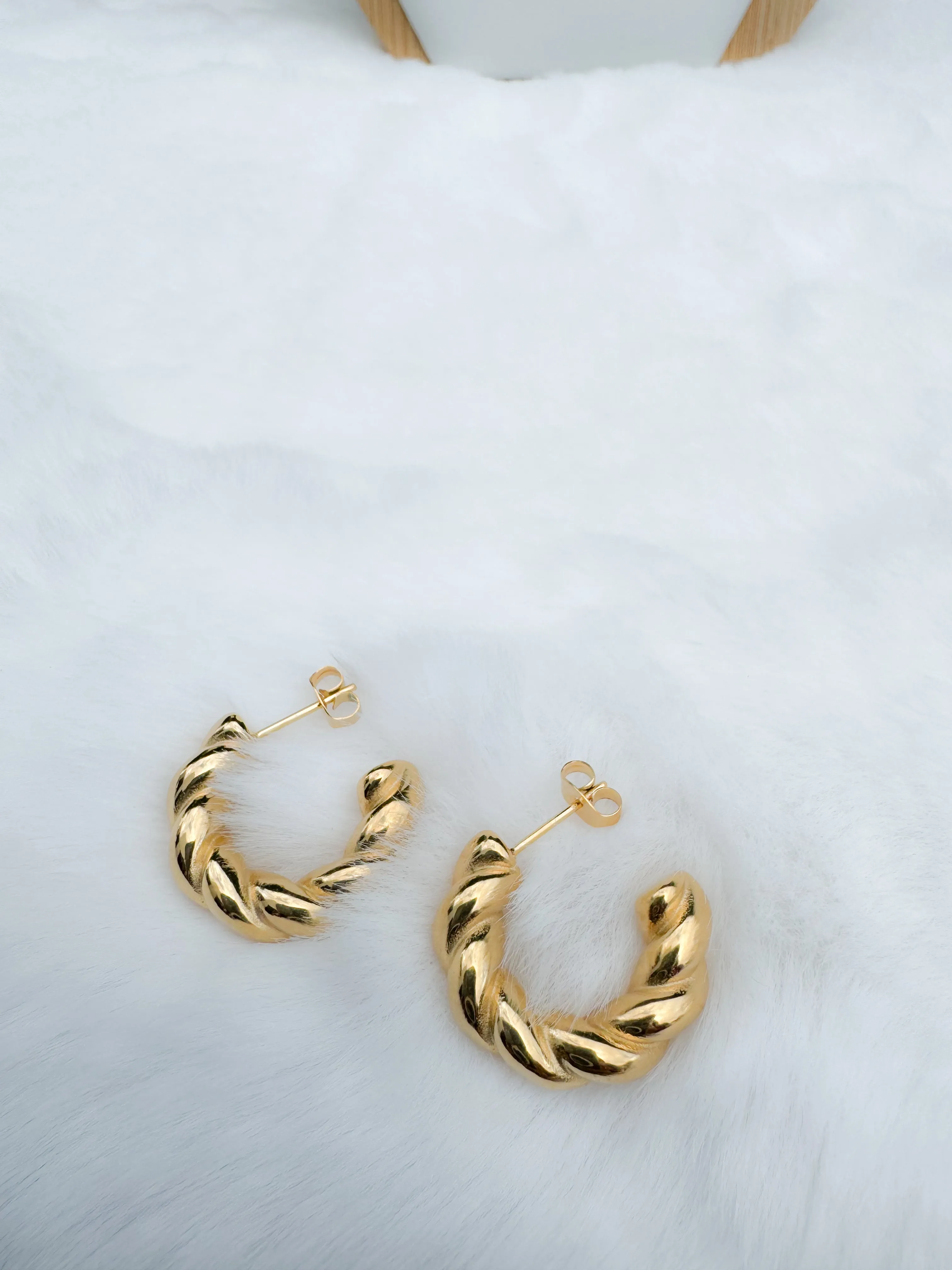 Twist earrings